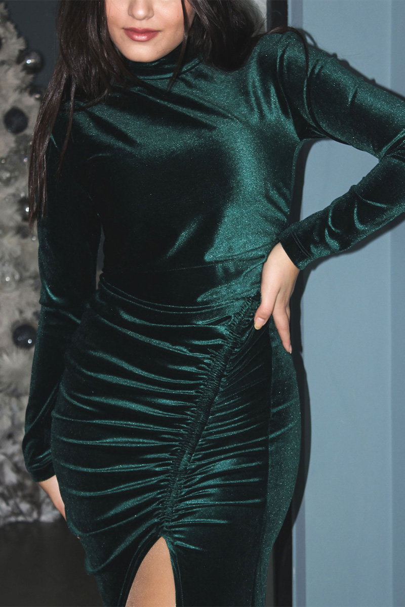 amira long open velvet dress in Emerald green